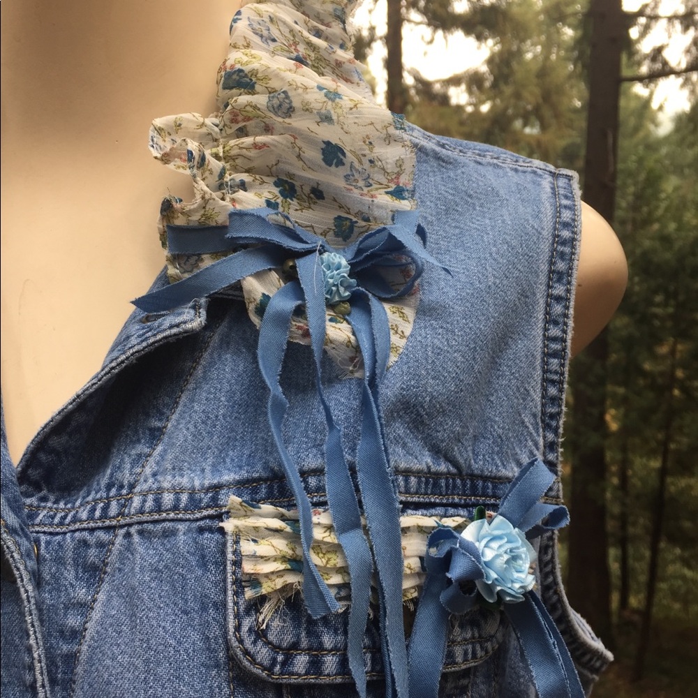 Kreativekristen upcycled Boho style denim waistcoat vintage denim vest - Picture 8 of 16